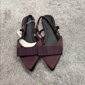 Old Navy Burgundy Women's Flats with Bow